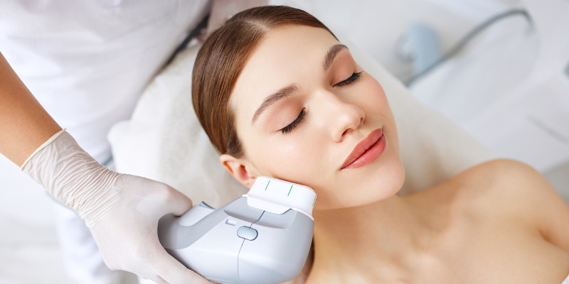 How Fat Freezing and HIFU Work Together? 4 book a personalised consultation of Fat Freezing and HIFU Together Warwickshire